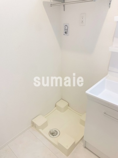 コリーヌヴェール日進のその他|洗濯機置き場です。