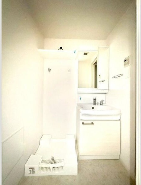 エスリード志賀本通ザ・フロントの洗面所