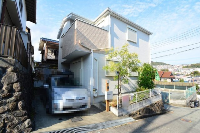 宝塚市野上5丁目の駐車場|お陽さまの光をさわやかな風をたっぷりとりこめます
