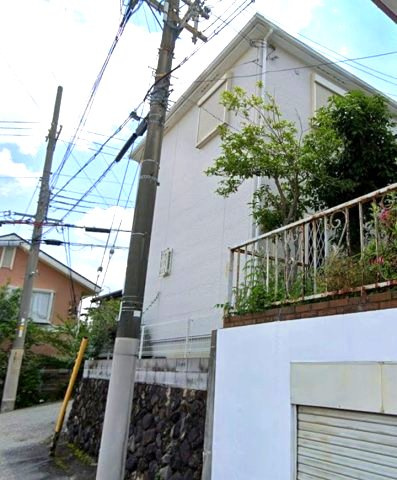 宝塚市野上5丁目の外観|一部クロス交換済み