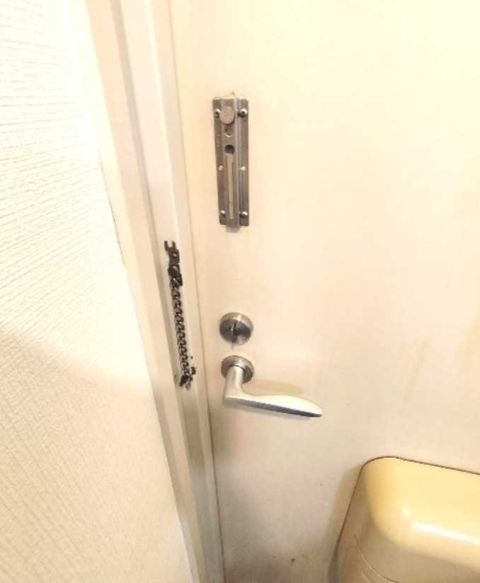 ティーケー野沢　敷金０　システムキッチン　角部屋のセキュリティ