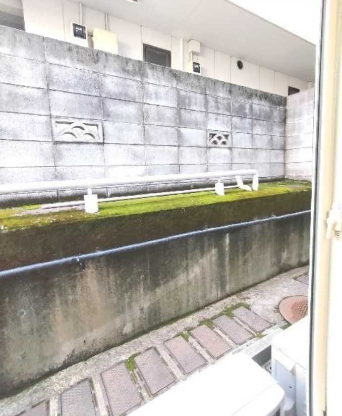 ティーケー野沢　敷金０　システムキッチン　角部屋の展望