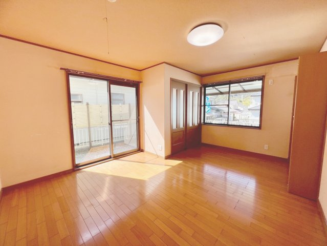 中古 戸建ての洋室|リフォーム前