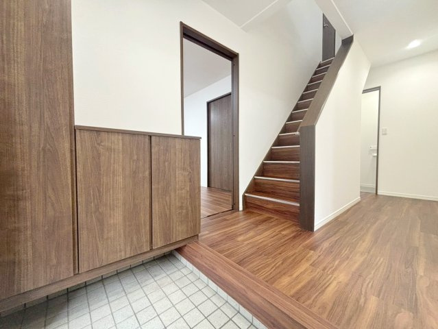 中古 戸建ての玄関