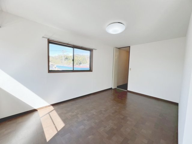 中古 戸建ての洋室|リフォーム前