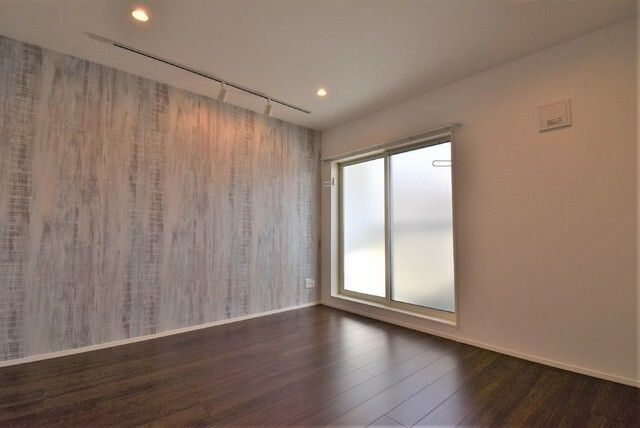 Ｃｈｅｒｉｍ高畑　Ｓｏｕｔｈの居間・リビング