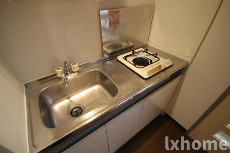 茨木ロイヤルのキッチン|お料理しやすいキッチンです