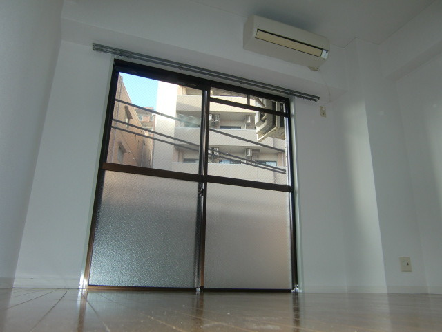 理光マンションの洋室