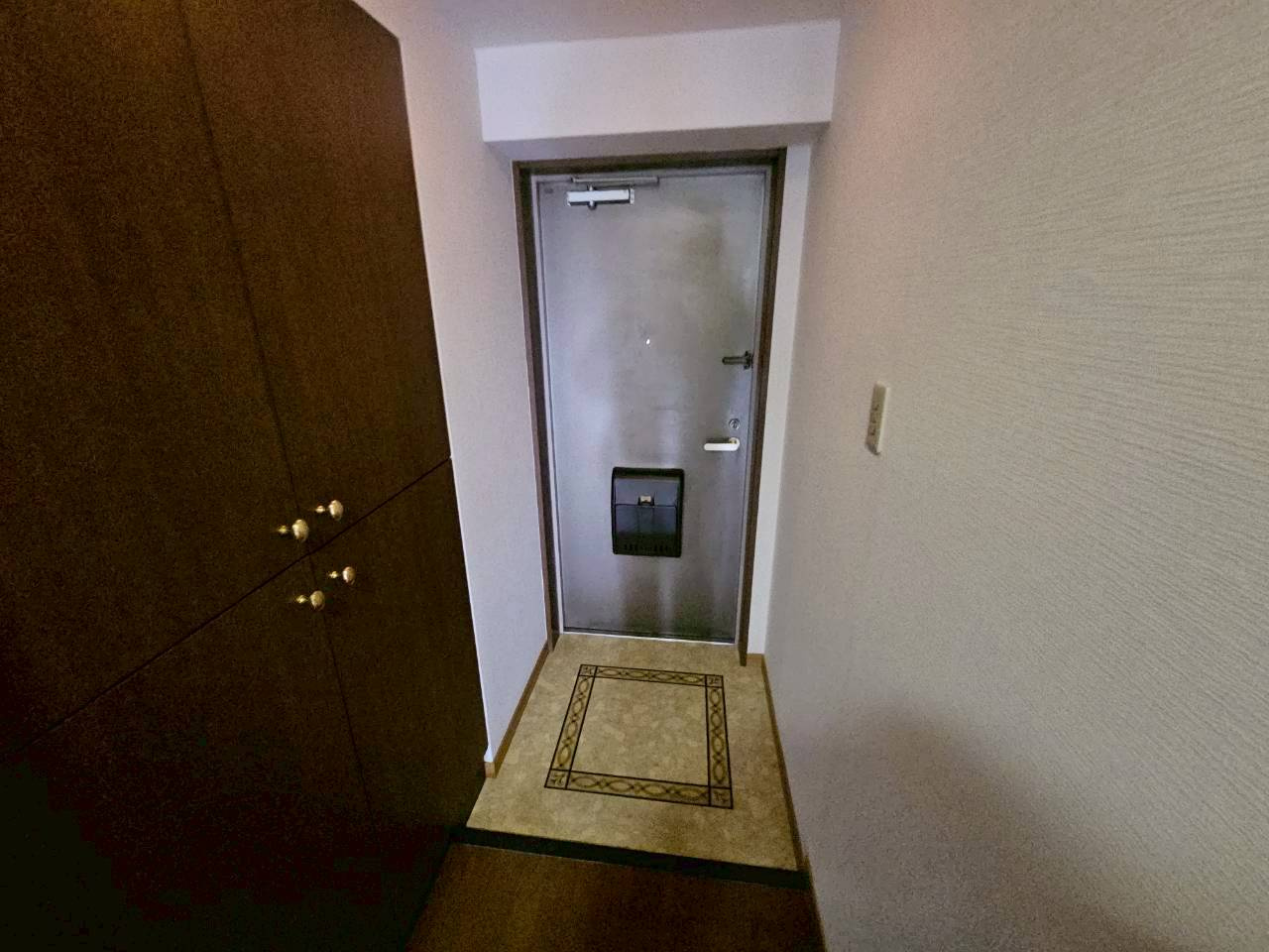 藤和シティホームズ六甲篠原の玄関