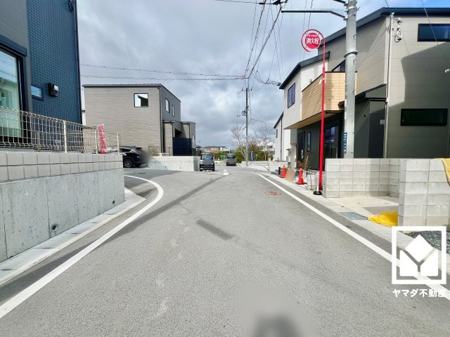 大津市穴太１丁目　T号地の前面道路含む現地写真