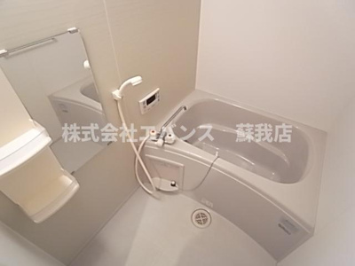 【浴室】 | メルローズ蘇我 | ゆったり過ごせるお風呂です