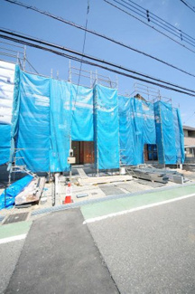 【外観】 | 【仲介手数料無料！！】日野市落川　新築戸建て（全6棟）5号棟　5580万円 | 令和８年４月１８日撮影　建築中