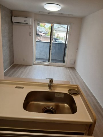 アテリア伍番館の居間・リビング|ゆったりとしたリビングです