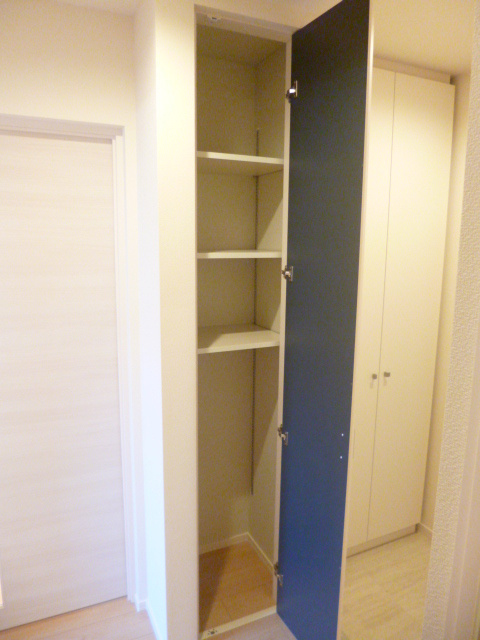 サンライズコートの内装|玄関収納