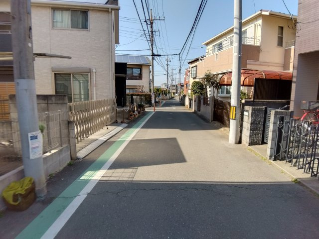 中古／ふじみ野市西２丁目の前面道路含む現地写真|陽当たり良好