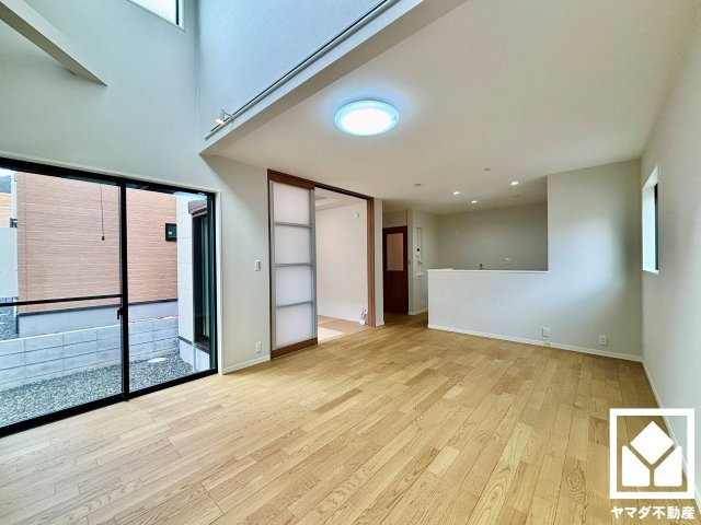 大津市穴太１丁目　M号地の居間・リビング