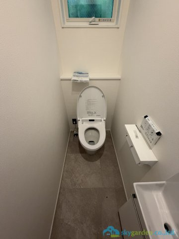 小田原市南町　新築戸建のトイレ
