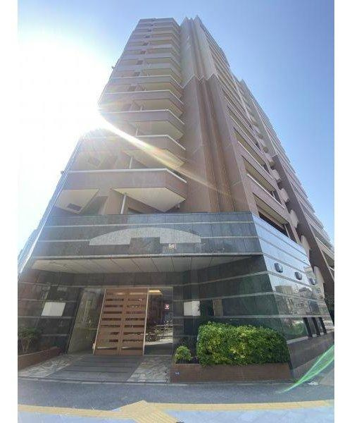 クレストフォルム上野グランステージの外観