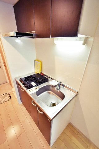 エステムプラザ難波ＷＥＳＴ２プレディアのキッチン