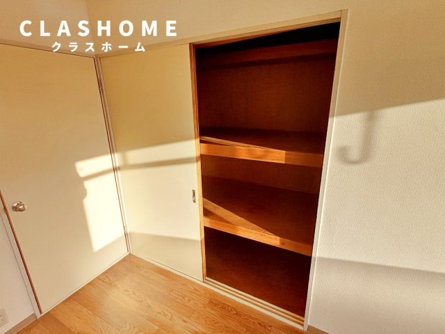 シャンピア　　　刈谷市近郊の賃貸はクラスホームの収納|同物件の別部屋になります。