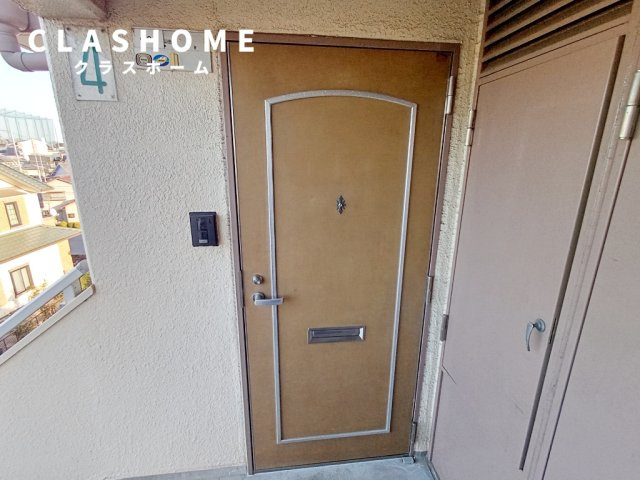 シャンピア　　　刈谷市近郊の賃貸はクラスホームの玄関|同物件の別部屋になります。