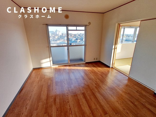 シャンピア　　　刈谷市近郊の賃貸はクラスホームの居間・リビング|同物件の別部屋になります。