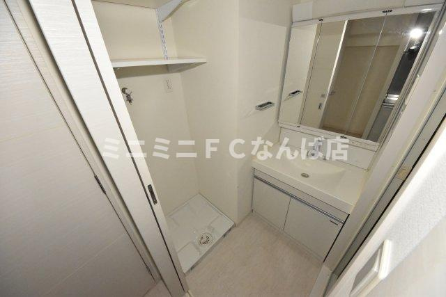 モンテノーム南堀江の独立洗面台