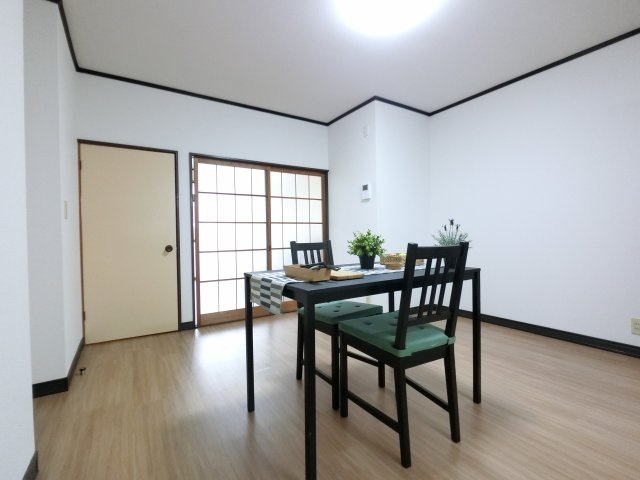 【居間・リビング】