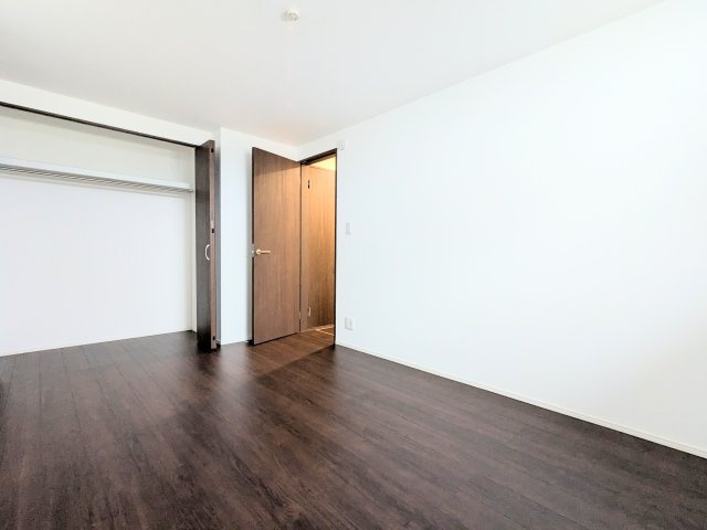 台東区東上野６丁目の戸建の寝室|～主寝室写真～