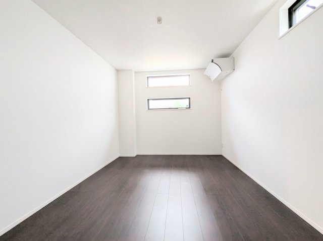 台東区東上野６丁目の戸建の寝室|～主寝室写真～