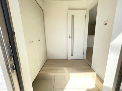 【玄関】 | 値下げしました　新築アーネストワン　4LDK　松並第二　②号棟　