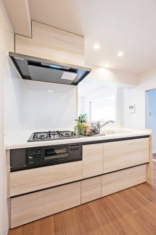 サンクレイドル新守谷ヴィバーチェのキッチン|キッチン/施工例◆対面式カウンターキッチン