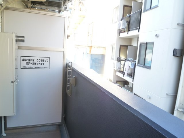 グランパシフィック花園北のバルコニー