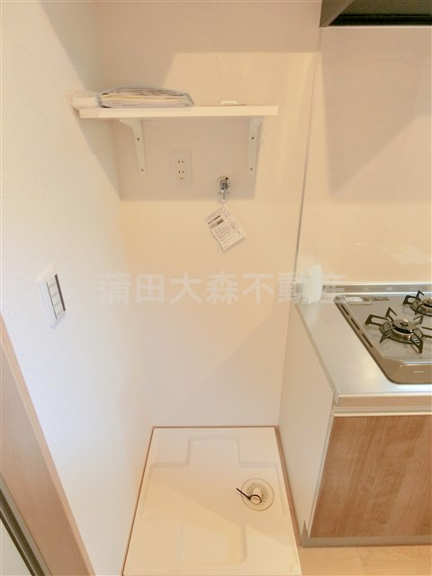 ソレイユ仲六郷の設備|洗濯機置き場