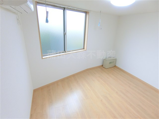 ソレイユ仲六郷の居間・リビング