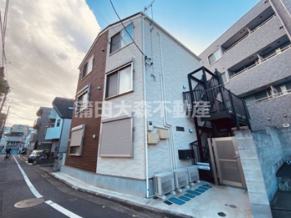 ソレイユ仲六郷の外観