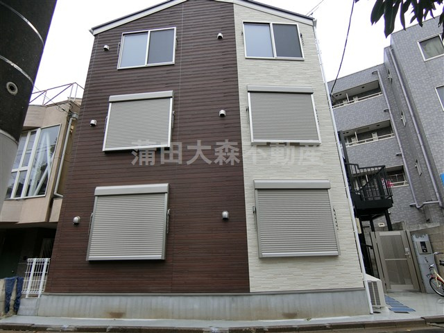 ソレイユ仲六郷の外観