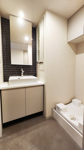 プライムメゾン浅草橋の洗面所