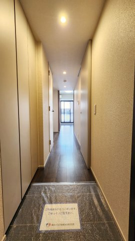 プライムメゾン浅草橋の玄関