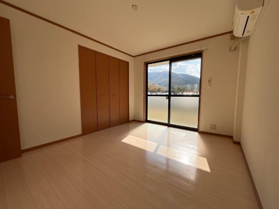 【内装】 | ブルーダイヤモンド | 洋室