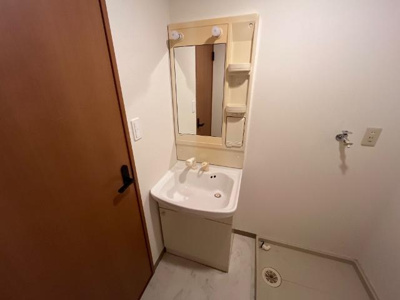 【洗面所】 | サンピア大福 | 洗髪洗面化粧台