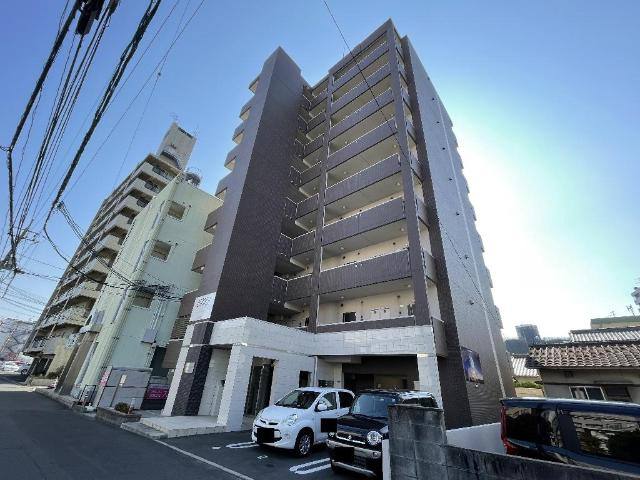 【外観】 | レジデンスアイリス医大南 | 外観写真（昼）