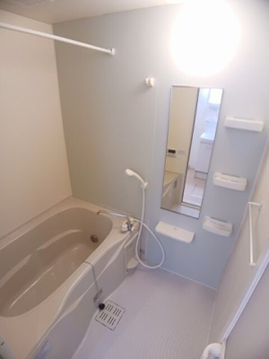 【浴室】 | ウィステリアＡ