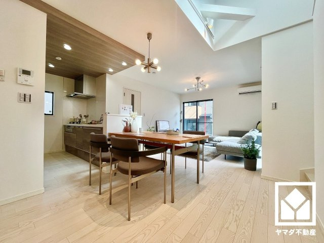 大津市穴太１丁目　R号地の居間・リビング