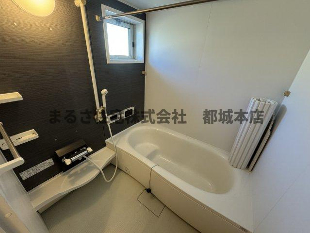 メゾンブランシェⅡの浴室