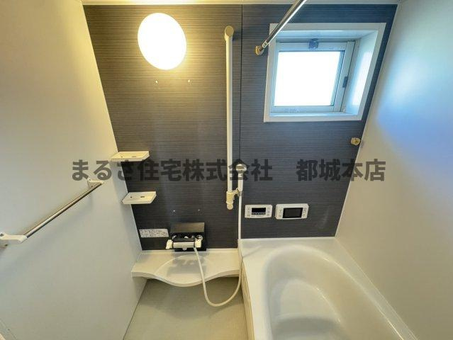 メゾンブランシェⅡの浴室