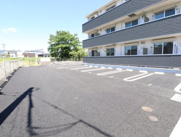 パストラル松橋Ⅱの駐車場
