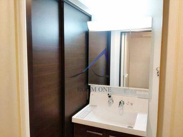 Ｍ’ｓ　清澄白河の洗面所|独立洗面台です。