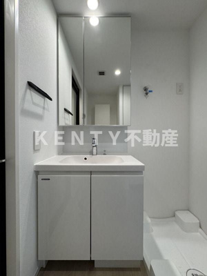 【洗面所】 | テラブリック南大井 | 使いやすい洗面所です