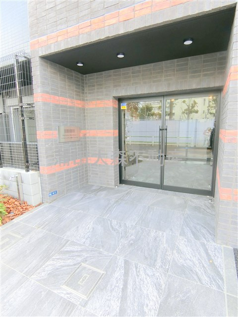 ハーモニーレジデンス蒲田アートヴィラのエントランス